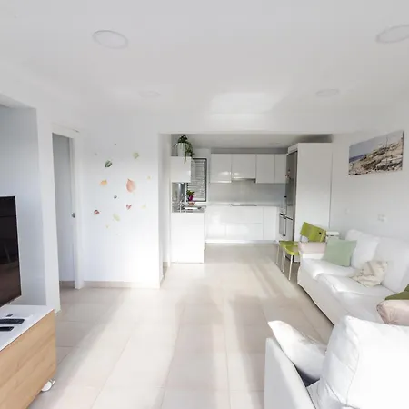 Terraced 2 Bedroom Apartment