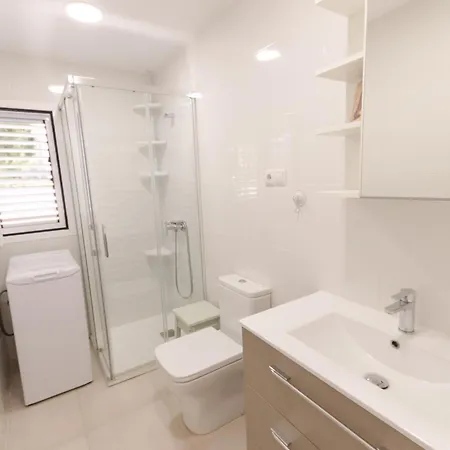 Terraced 2 Bedroom