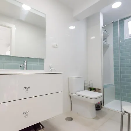 Terraced 2 Bedroom דירה *